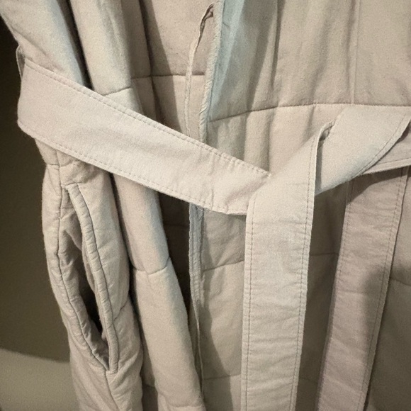 Garnet Hill 100% organic cotton grey Quilted hooded Robe/ Coat - Picture 5 of 11